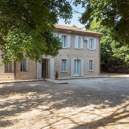 Villa Nonna Isa 12, Emma Ravenne