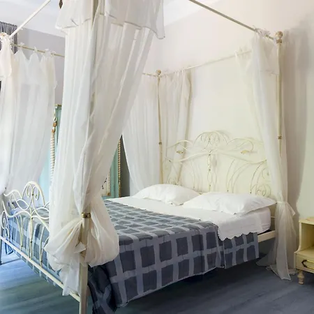 Villa Nonna Isa 12, Emma